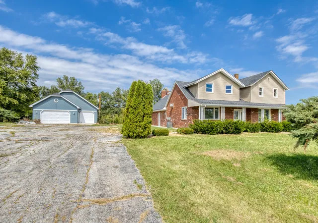 Photo 1 of Single family home for sale at 25716 S State Line Rd, Crete, IL 60417 | MLS# 12767243 | Listing updated on 2026-09-24