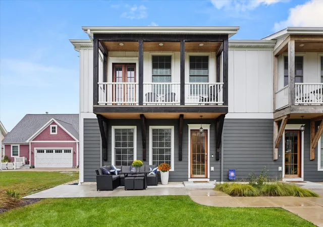 Photo 1 of Multi family home for sale at 6 Port Pl, Ottawa, IL 61350 | MLS# 12767285 | Listing updated on 2026-10-07