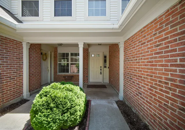 Photo 2 of Townhouse for sale at 30w033 Princeton Ct, Warrenville, IL 60555 | MLS# 12767286 | Listing updated on 2026-09-25