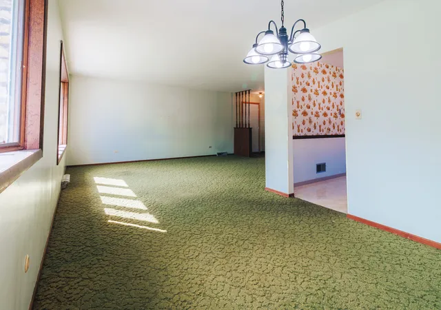 Photo 4 of Single family home for sale at 2307 Douglas St, Joliet, IL 60435 | MLS# 12767295 | Listing updated on 2026-09-24
