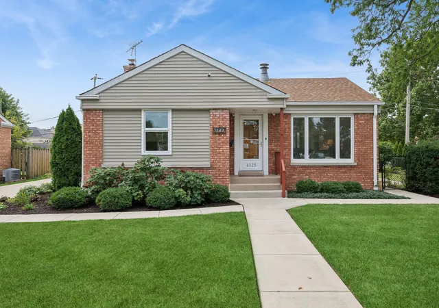 Photo 1 of Single family home for sale at 6929 W Madison St, Niles, IL 60714 | MLS# 12767296 | Listing updated on 2026-09-24
