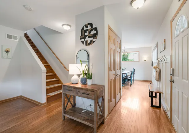 Photo 2 of Single family home for sale at 33672 N Greentree Rd, Grayslake, IL 60030 | MLS# 12767298 | Listing updated on 2026-10-07