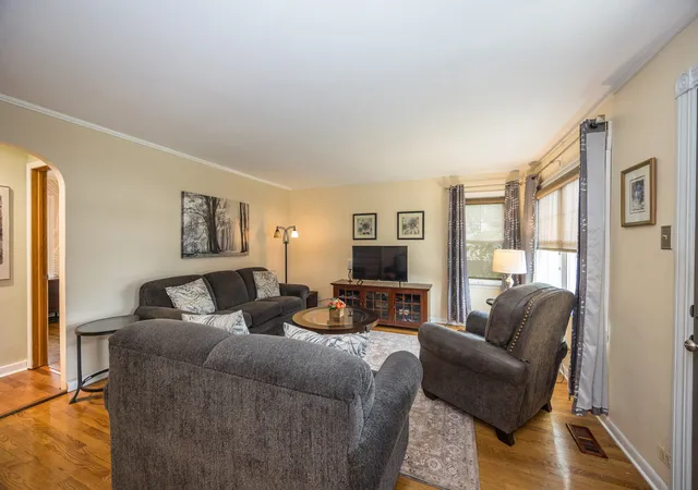 Photo 4 of Single family home for sale at 3441 Emerson St, Franklin Park, IL 60131 | MLS# 12767302 | Listing updated on 2026-10-02