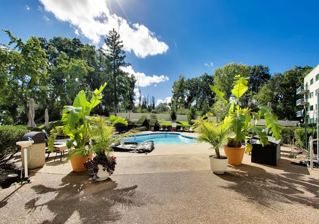 Listing Photo 5 - Condo for sale in building located at 6700 S Brainard Ave, Countryside, IL 60525 - Unit #101