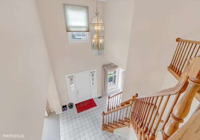 Photo 3 of Single family home for sale at 730 Castlerea Ln, Des Plaines, IL 60016 | MLS# 12767315 | Listing updated on 2026-10-08