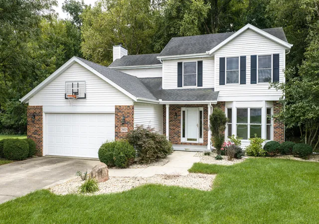 Photo 1 of Sale Pending at 3477 Sunset Dr, Spring Valley, IL 61362 | MLS# 12767332 | Listing updated on 2026-10-07