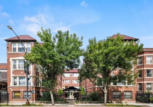 Condo for sale at 5743 N Ridge Ave #1, Chicago, IL 60660 | MLS# 12767353