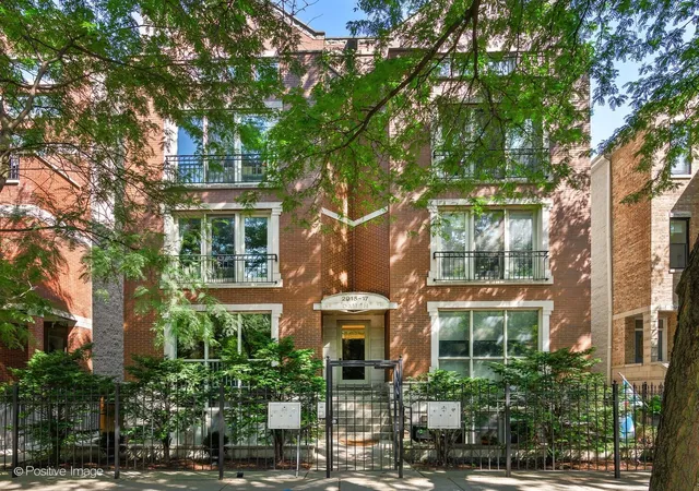 Condo for sale at 2917 N Damen Ave #3N, Chicago, IL 60618 | MLS# 12767367