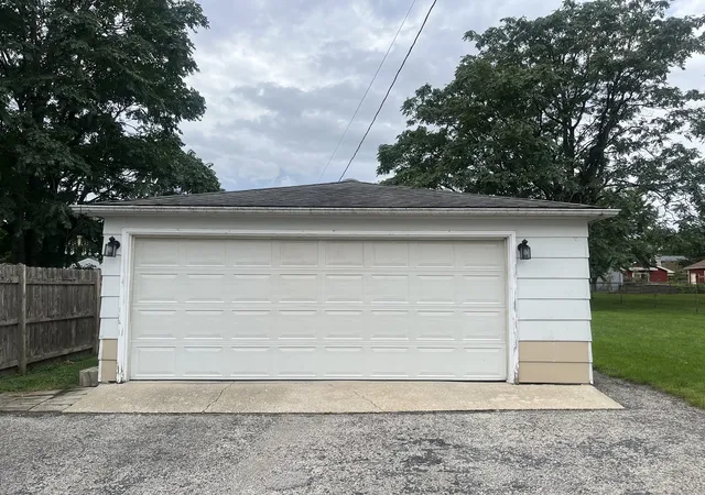 Photo 3 of Single family home for sale at 358 N Fairfield Ave, Lombard, IL 60148 | MLS# 12767373 | Listing updated on 2026-09-24