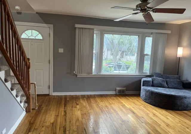 Photo 4 of Single family home for sale at 358 N Fairfield Ave, Lombard, IL 60148 | MLS# 12767373 | Listing updated on 2026-09-24