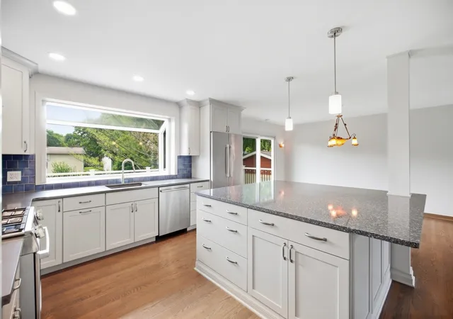 Photo 2 of Single family home for sale at 135 W King Arthur Ct, Palatine, IL 60067 | MLS# 12767393 | Listing updated on 2026-09-24