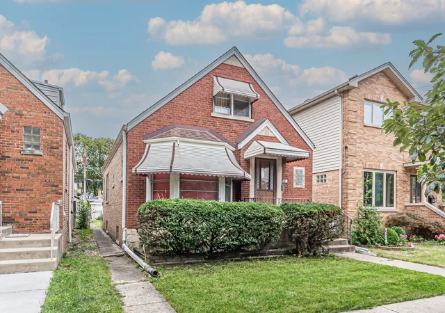 Photo 1 of Single family home for sale at 5219 N Marmora Ave, Chicago, IL 60630 | MLS# 12767419 | Listing updated on 2026-09-29