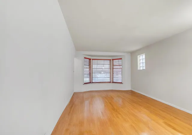 Photo 4 of Single family home for sale at 5219 N Marmora Ave, Chicago, IL 60630 | MLS# 12767419 | Listing updated on 2026-09-29