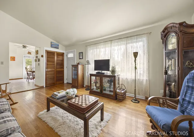 Photo 3 of Single family home for sale at 301 E Vermont St, Villa Park, IL 60181 | MLS# 12767421 | Listing updated on 2026-09-25