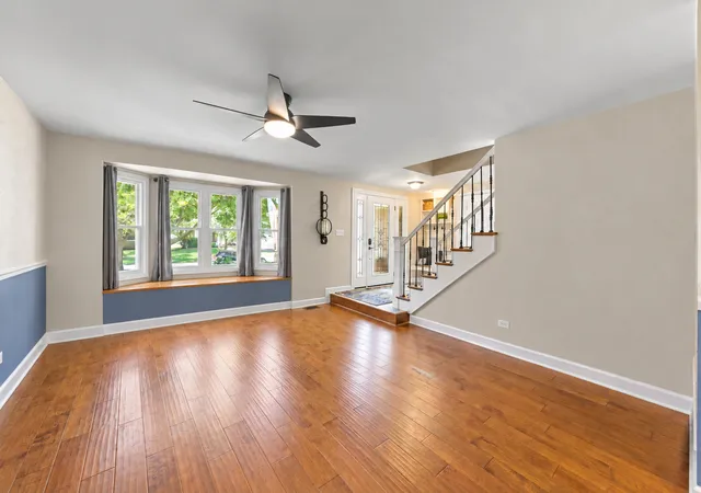 Photo 3 of Single family home for sale at 1608 Lois Ann Ln, Naperville, IL 60563 | MLS# 12767424 | Listing updated on 2026-09-29