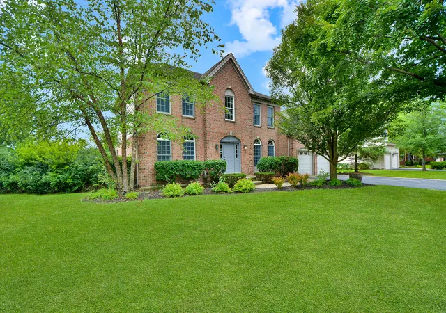 Photo 1 of Single family home for sale at 88 Open Pkwy S, Hawthorn Woods, IL 60047 | MLS# 12767427 | Listing updated on 2026-09-23