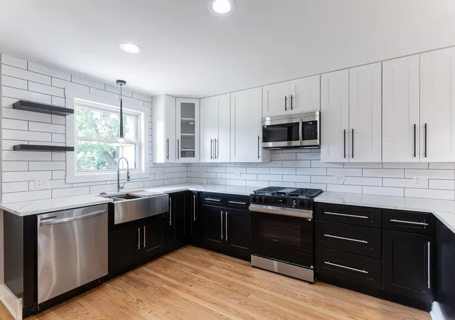 Photo 1 of Single family home for sale at 210 S Wa Pella Ave, Mount Prospect, IL 60056 | MLS# 12767448 | Listing updated on 2026-09-23