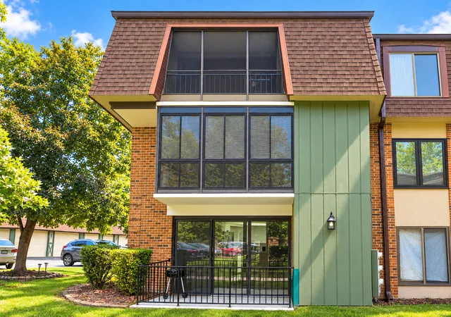 Photo 1 of Condo for sale at 9165 North Rd #F, Palos Hills, IL 60465 | MLS# 12767454 | Listing updated on 2026-10-07