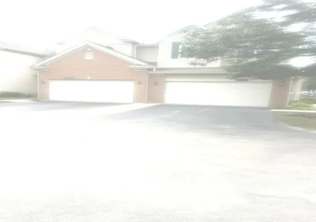 Photo 2 of Condo for sale at 371 Evergreen Cir #371, Glendale Heights, IL 60139 | MLS# 12767467 | Listing updated on 2026-09-27