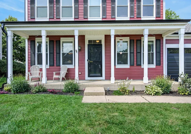 Photo 4 of Single family home for sale at 11375 Middletown Ln, Huntley, IL 60142 | MLS# 12767473 | Listing updated on 2026-09-23