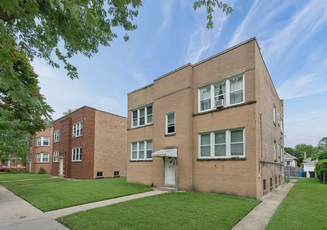 Photo 1 of Condo for sale at 6547 N California Ave #2N, Chicago, IL 60645 | MLS# 12767487 | Listing updated on 2026-09-24