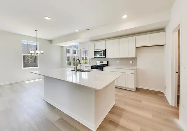 Photo 4 of Single family home for sale at 1017 Celebration Dr, Aurora, IL 60504 | MLS# 12767506 | Listing updated on 2026-09-25