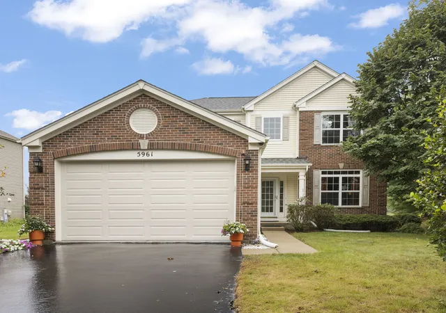 Single family home for sale at 5961 Mackinac Ln, Hoffman Estates, IL 60192 | MLS# 12767523