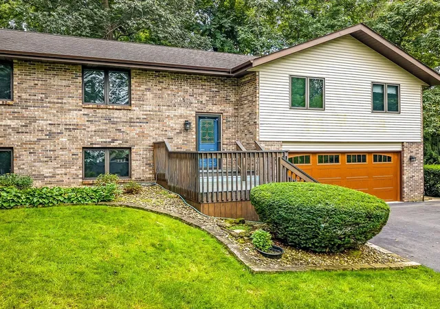 Photo 1 of Single family home for sale at 548 Baintree Rd, Davis, IL 61019 | MLS# 12767571 | Listing updated on 2026-09-29