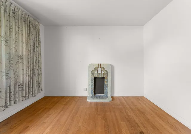 Photo 2 of Single family home for sale at 424 Village Rd, Willowbrook, IL 60527 | MLS# 12767579 | Listing updated on 2026-10-01