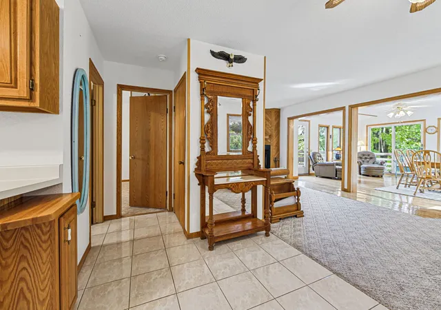 Photo 3 of Single family home for sale at 4 Oxbow Path, Galena, IL 61036 | MLS# 12767592 | Listing updated on 2026-10-04