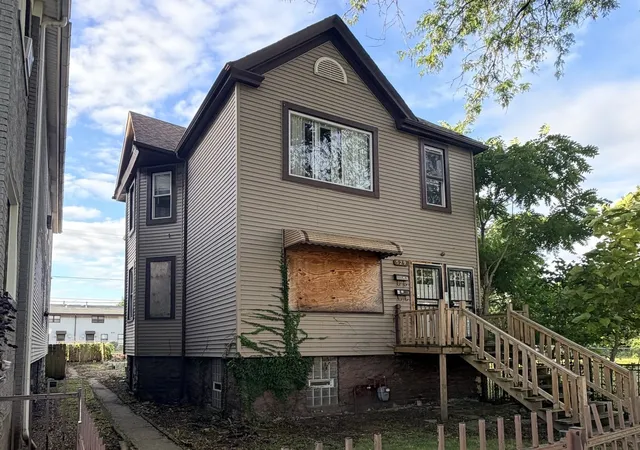 Photo 1 of Multi family home for sale at 529 W Englewood Ave, Chicago, IL 60621 | MLS# 12767598 | Listing updated on 2026-09-24