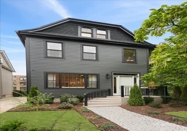 Photo 1 of Single family home for sale at 1962 W Wilson Ave, Chicago, IL 60640 | MLS# 12767615 | Listing updated on 2026-10-22