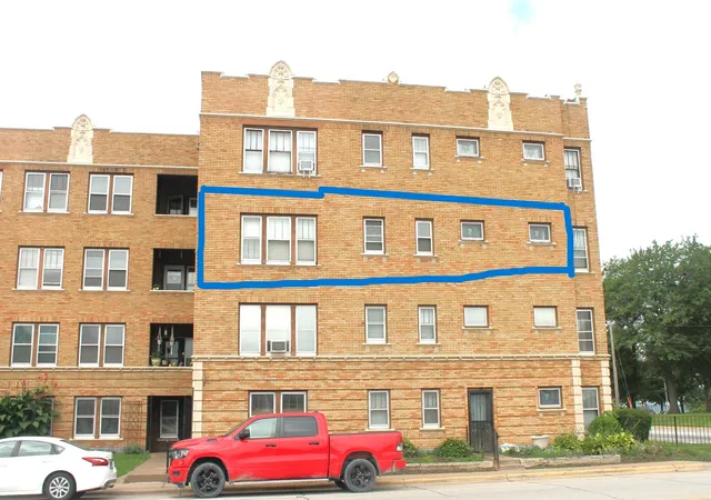 Photo 3 of Condo for sale at 1634 18th Avenue #2, Rock Island, IL 61201 | MLS# 12767622 | Listing updated on 2026-09-29