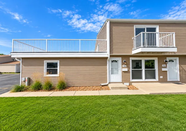 Condo for sale at 7948 163rd Place #7948, Tinley Park, IL 60477 | MLS# 12767625