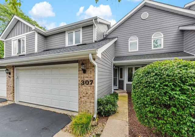 Photo 1 of Townhouse for sale at 307 N Charles Ave, Naperville, IL 60540 | MLS# 12767629 | Listing updated on 2026-09-24