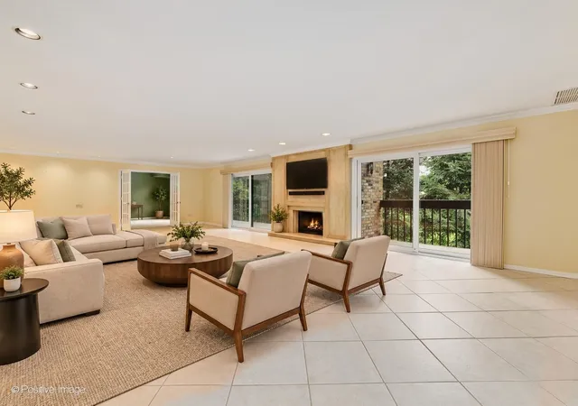 Photo 3 of Condo for sale at 3860 Mission Hills Rd #217, Northbrook, IL 60062 | MLS# 12767630 | Listing updated on 2026-10-07