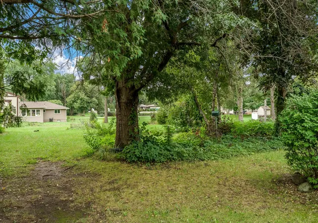 Photo 3 of Single family home for sale at 1796 Bracknel Blvd, Rockford, IL 61103 | MLS# 12767650 | Listing updated on 2026-09-23