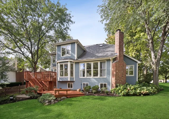 Photo 2 of Single family home for sale at 1928 Clyde Dr, Naperville, IL 60565 | MLS# 12767651 | Listing updated on 2026-09-24