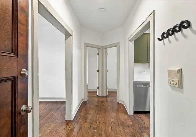 Photo 3 of Condo for sale at 3618 W Ainslie St #1W, Chicago, IL 60625 | MLS# 12767670 | Listing updated on 2026-09-23