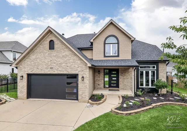 Photo 3 of Single family home for sale at 24844 Ambrose Rd, Plainfield, IL 60585 | MLS# 12767686 | Listing updated on 2026-09-24