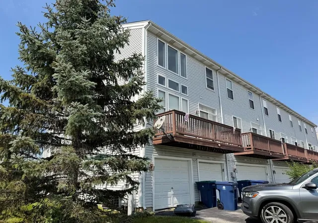 Photo 37 of Townhouse for sale at 21635 Dogwood Rd #1165, Matteson, IL 60443 | MLS# 12767688 | Listing updated on 2026-10-02