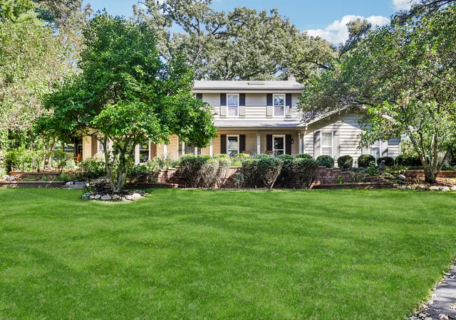 Photo 1 of Single family home for sale at 3608 Needle Crk Ct, Crystal Lake, IL 60012 | MLS# 12767711 | Listing updated on 2026-10-09