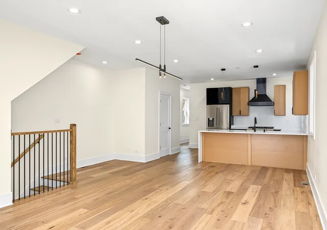 Photo 4 of Condo for sale at (Undisclosed), Chicago, IL 60622 | MLS# 12767732 | Listing updated on 2026-10-30