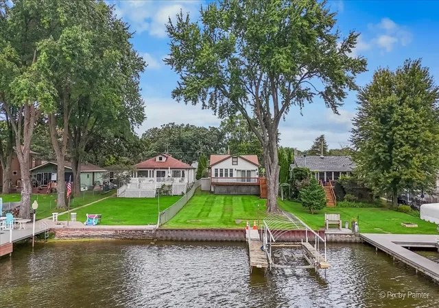 Photo 1 of Single family home for sale at 2409 Grove Ln, Cary, IL 60013 | MLS# 12767741 | Listing updated on 2026-10-01