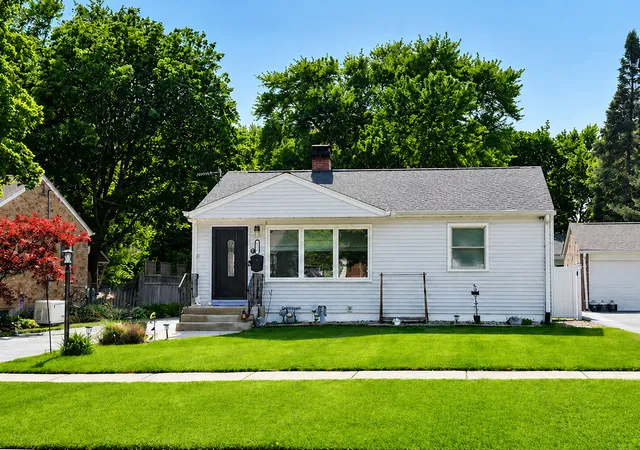 Single family home for sale at 218 N Marion Ave, Bartlett, IL 60103 | MLS# 12767757
