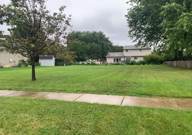 Land for sale at 84 W Lynn St, South Elgin, IL 60177 | MLS# 12767762 | Listing updated on 2026-09-24