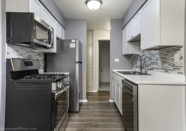 Photo 4 of Condo for sale at 1375 Rebecca Dr #408, Hoffman Estates, IL 60169 | MLS# 12767771 | Listing updated on 2026-10-08