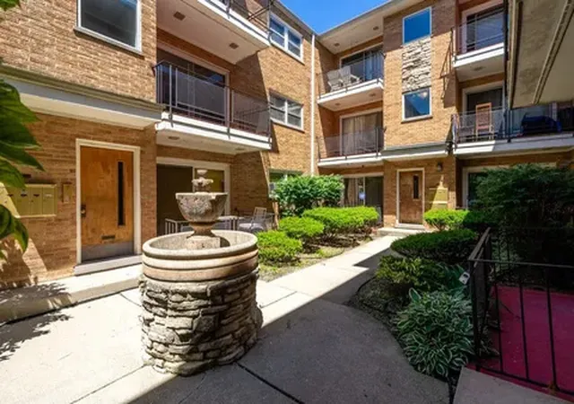 Photo 3 of Condo for sale at 4337 N Kedvale Ave #3E, Chicago, IL 60641 | MLS# 12767772 | Listing updated on 2026-09-26