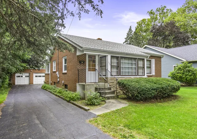 Photo 1 of Single family home for sale at 206 E Church St, Plano, IL 60545 | MLS# 12767777 | Listing updated on 2026-10-01