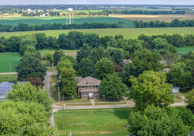 Photo 3 of Single family home for sale at 201 E North St, Ridge Farm, IL 61870 | MLS# 12767783 | Listing updated on 2026-09-30